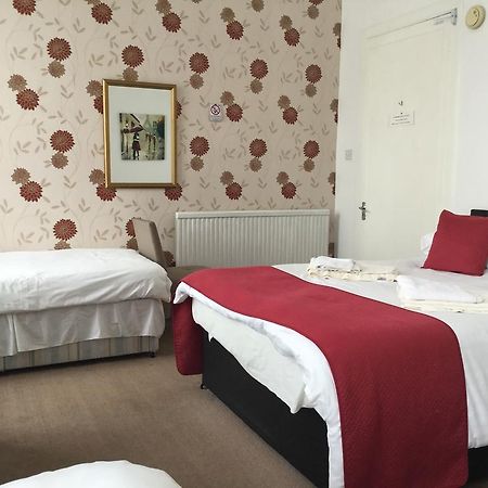 The Dunn Thing Guest House Ayr Szoba fotó