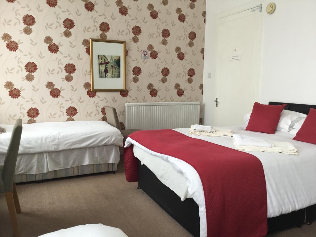 The Dunn Thing Guest House Ayr Szoba fotó