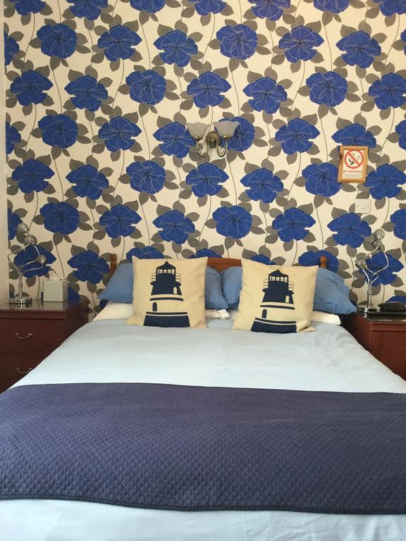 The Dunn Thing Guest House Ayr Szoba fotó